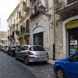 Ci congediamo da Gaetano e per la nostra ultima tappa ci rechiamo a Bari Vecchia, precisamente in via Boemondo, nei pressi del  Castello Normanno-Svevo